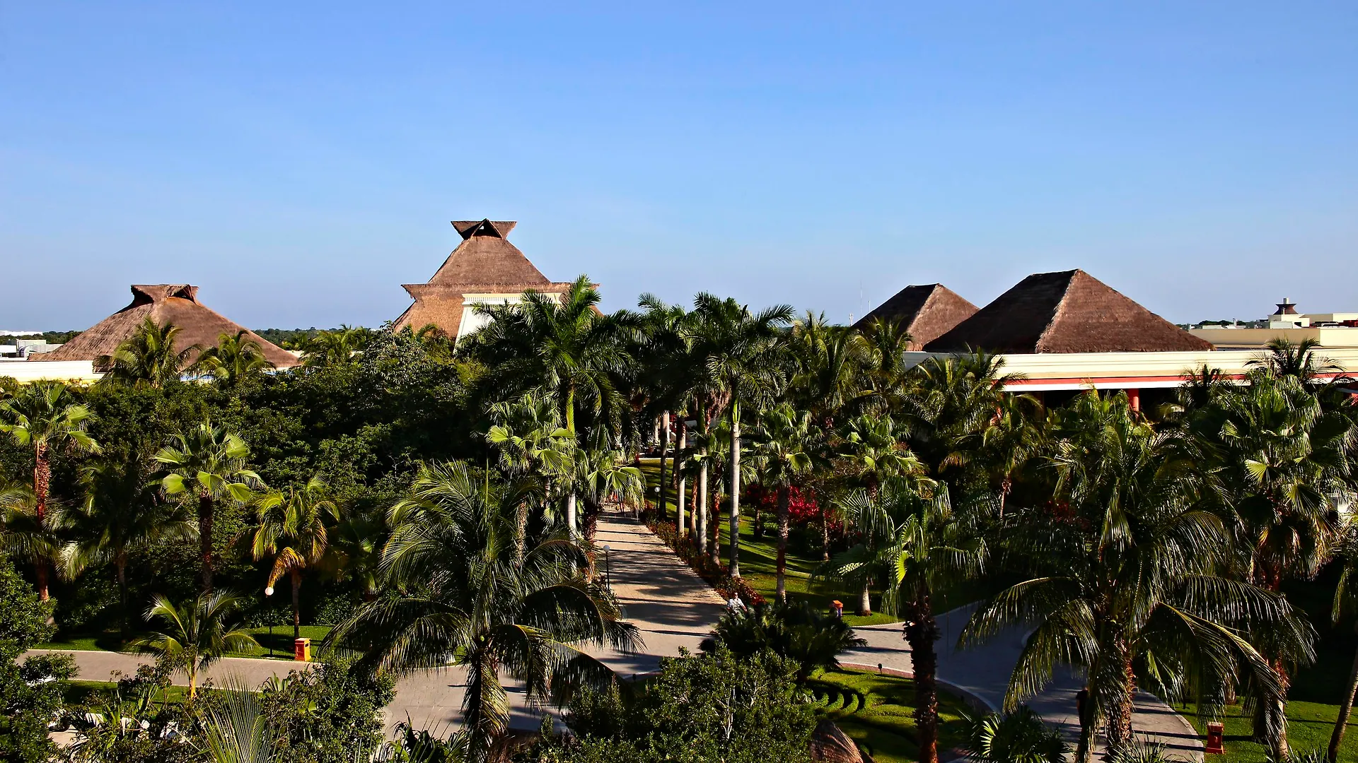 Resort Hotel Bahia Principe Grand Coba Akumal