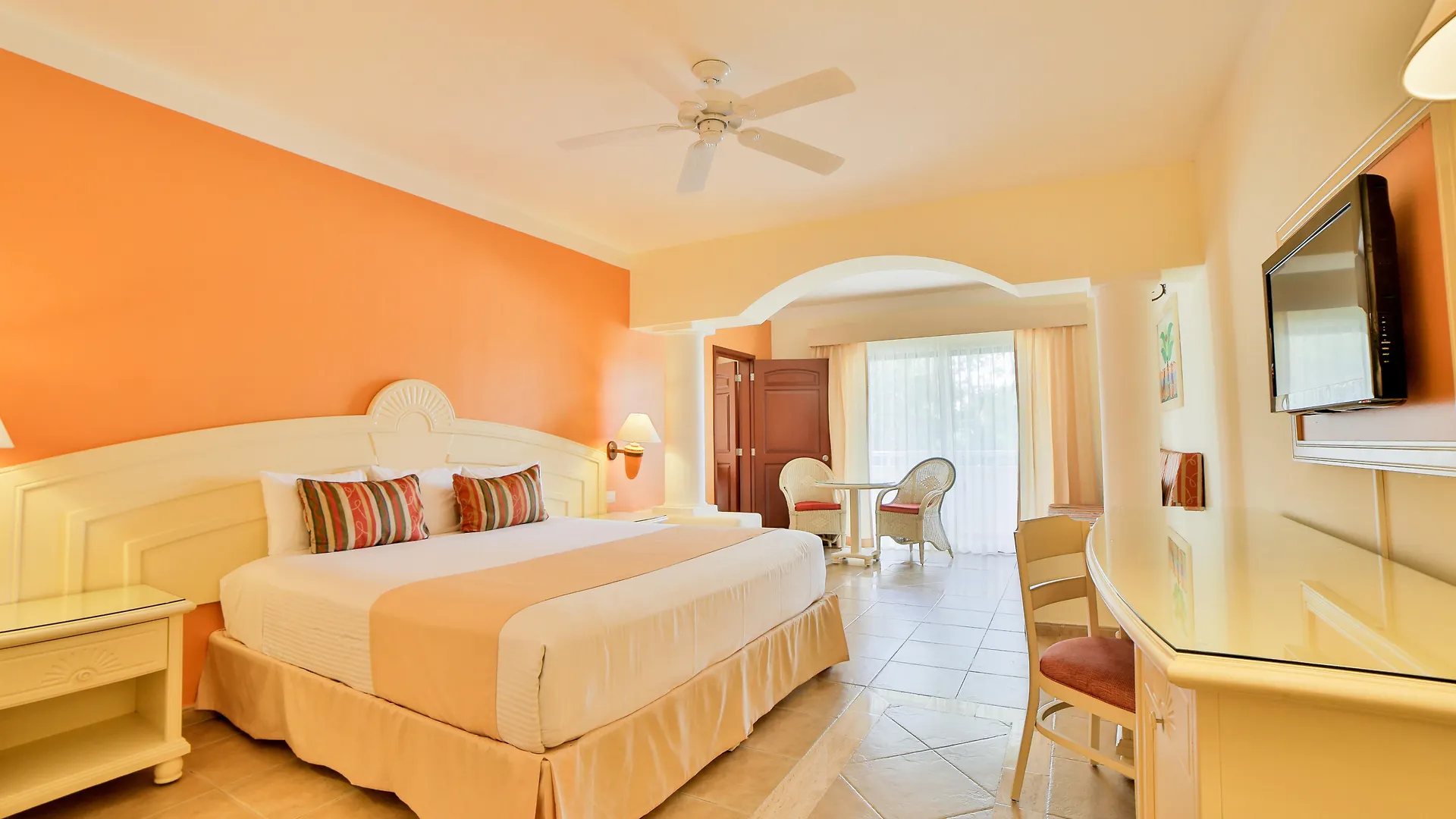 Hotel Bahia Principe Grand Coba Akumal 5*,