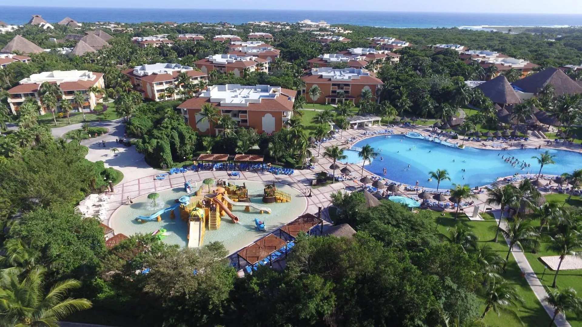 Hotel Bahia Principe Grand Coba Akumal 5*,  Mexiko