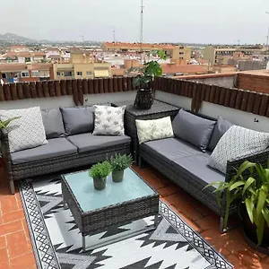 Apartamento Con Terraza Y Piscina En Malgrat de Mar