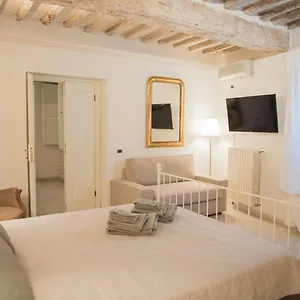 Casa Laurentius Italia